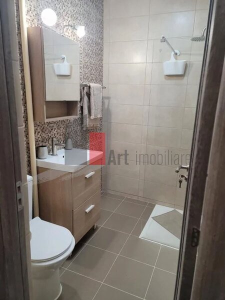 1 Mai Apartament cu 2 camere de inchiriat in zona Domenii/ Chibrit